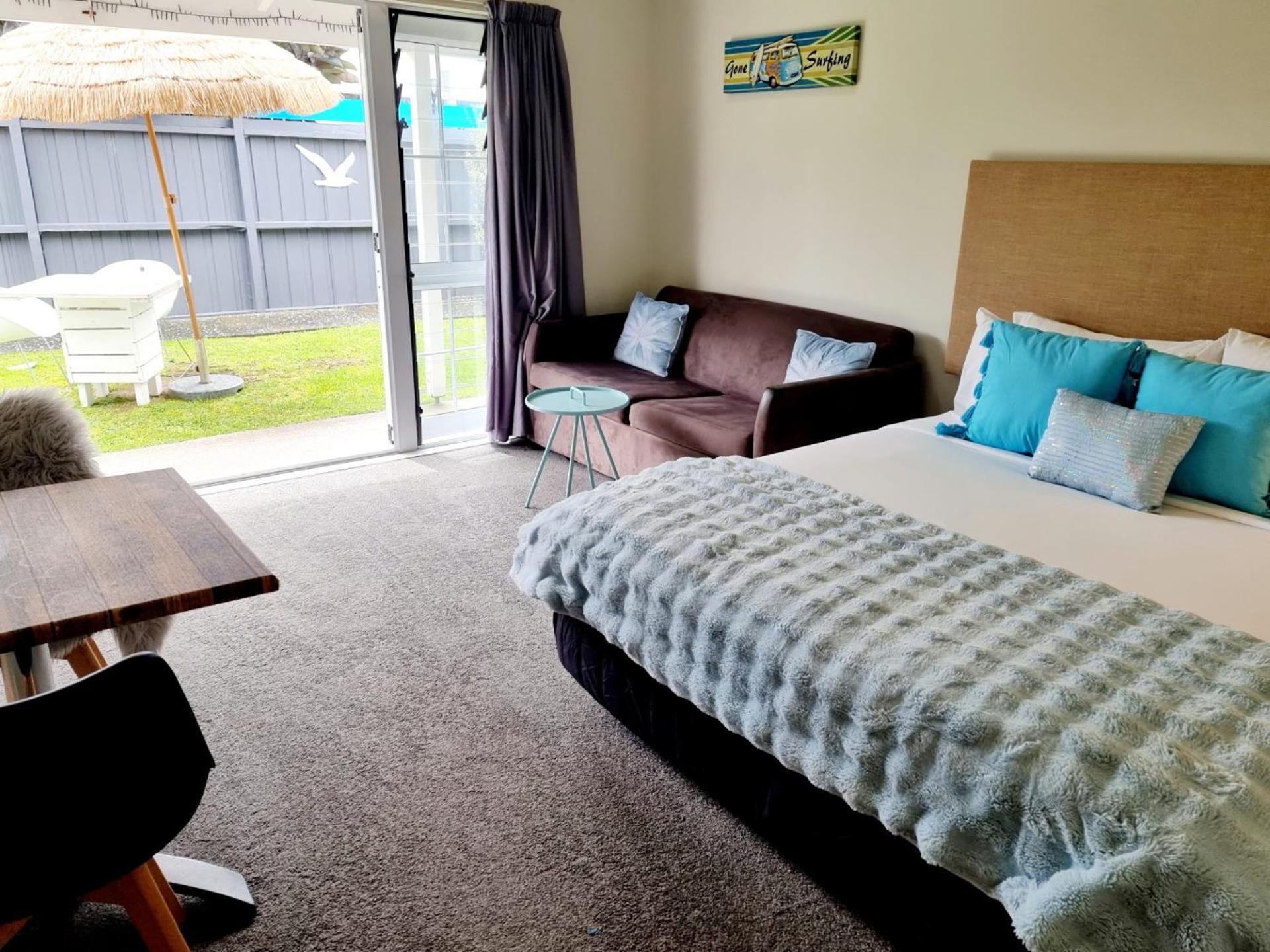 Southpacific Motel Whangamata Exterior photo