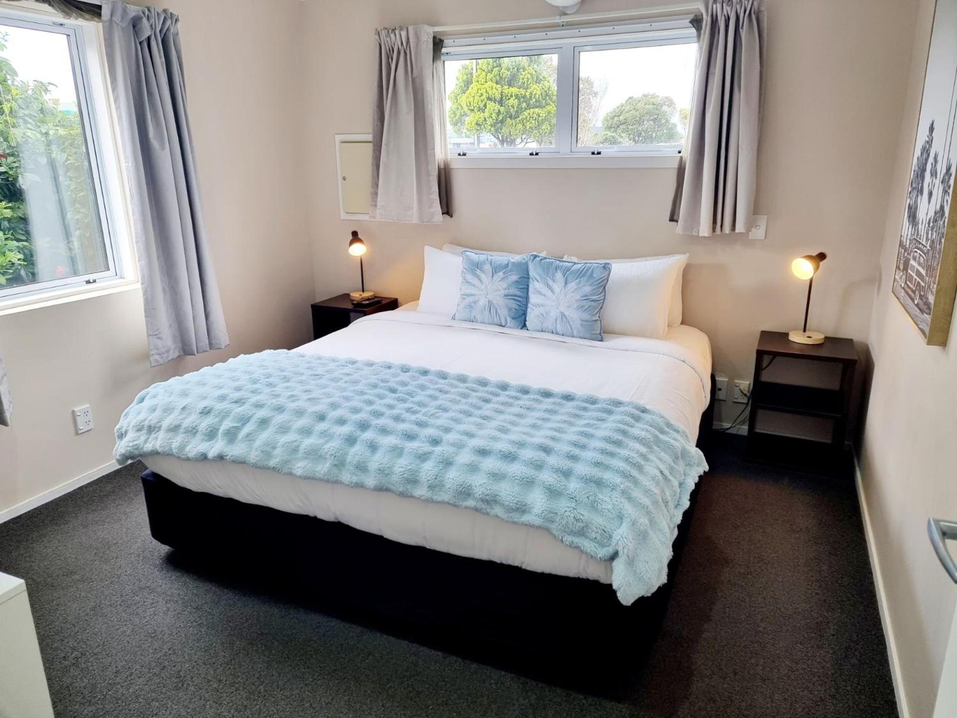 Southpacific Motel Whangamata Exterior photo